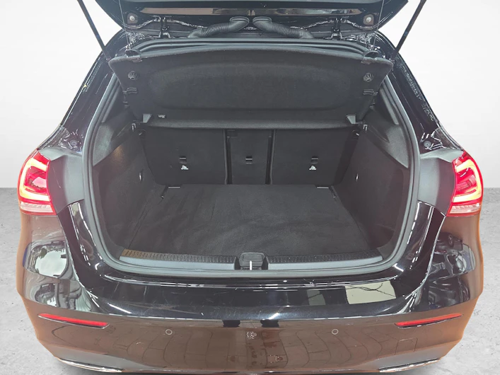 Fahrzeugbild MERCEDES-BENZ A 180