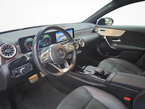 Fahrzeugbild MERCEDES-BENZ A 180 Night Star AMG Line