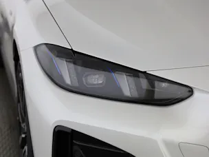 BMW i4 xDrive40
