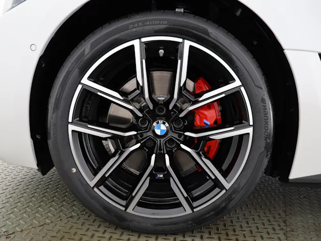 BMW i4 xDrive40