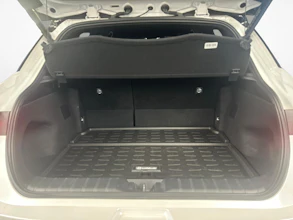 https://vehicle.imgix.net/4328562/08afe202-de49-43d7-8d68-328b324cb41b.jpg
