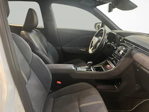 https://vehicle.imgix.net/4328562/5b499294-496a-407d-bf76-6402950d00a4.jpg