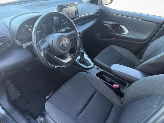 Toyota Yaris 1.5 VVT-i HSD Comfort