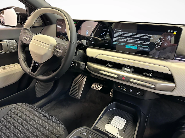 image du véhicule KIA EV4