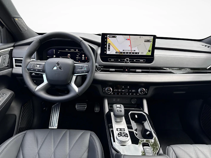 image du véhicule MITSUBISHI OUTLANDER
