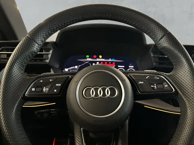 Audi RS3 Sportback 2.5 TFSI quattro S-Tronic (CH)