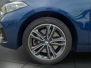 BMW 120d xDrive Modell Sport Line