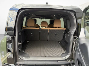 https://vehicle.imgix.net/4328803/107722aa-1754-4892-84ef-d21093a7d6a2.jpg