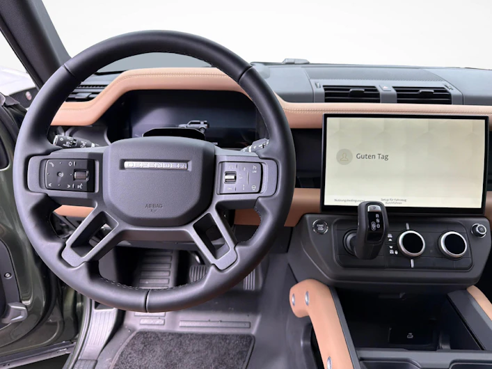 image du véhicule LAND ROVER DEFENDER