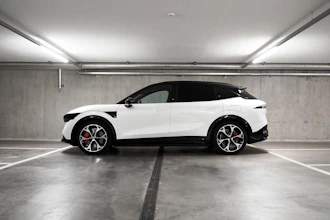https://vehicle.imgix.net/4328811/b18efbf9-49fb-473f-b31d-2be456ed9200.jpg