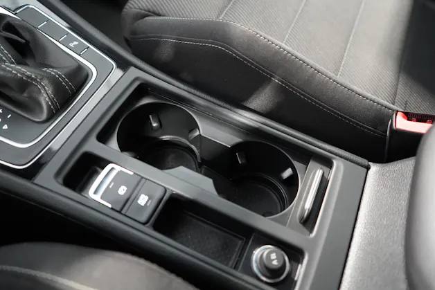 VW Golf VII 2.0 TSI R 310 DSG 4motion