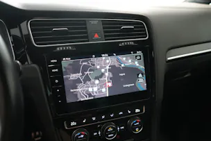 VW Golf VII 2.0 TSI R 310 DSG 4motion