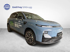 https://vehicle.imgix.net/4328848/b11418e6-8d4e-409c-9db5-12cd639c0599.jpg