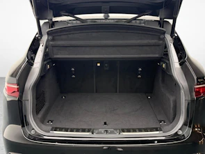 Fahrzeugbild JAGUAR F-Pace 3.0 I6 R-Dynamic HSE AWD