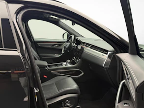 https://vehicle.imgix.net/4328871/e679f826-e379-4f2d-8546-0c2eac8ebb94.jpg