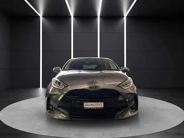 Toyota Yaris 1.5 VVT-i HSD Trend