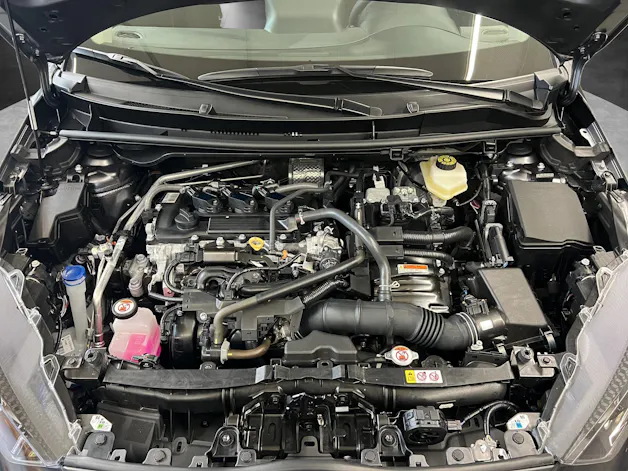Toyota Yaris 1.5 VVT-i HSD Trend