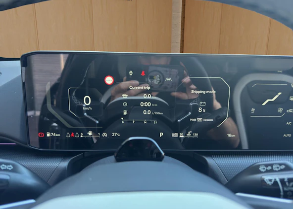 Fahrzeugbild 8 Fahrzeugbild 8