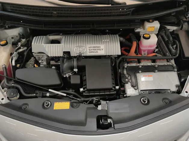 Toyota Prius+ Wagon 1.8 VVTi HSD Luna
