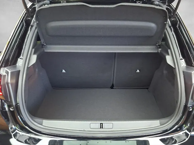 Peugeot 208 1.2 Hybrid 145 GT