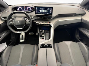 Fahrzeugbild PEUGEOT 5008 1.5 BlueHDi GT