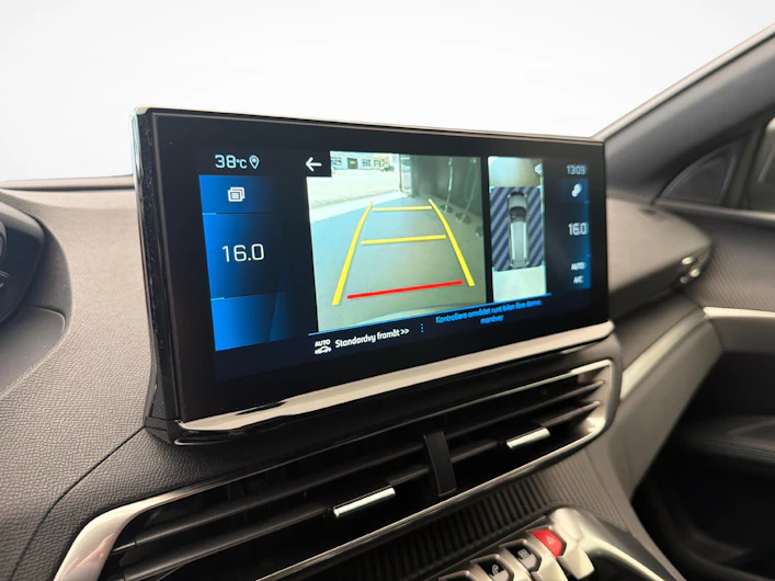 immagine del veicolo PEUGEOT 5008