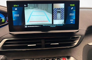 Fahrzeugbild PEUGEOT 3008 1.6 Plug-in Hybrid4 GT