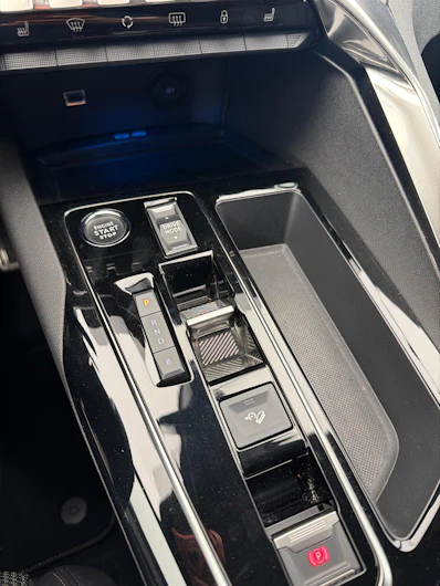 Fahrzeugbild PEUGEOT 3008