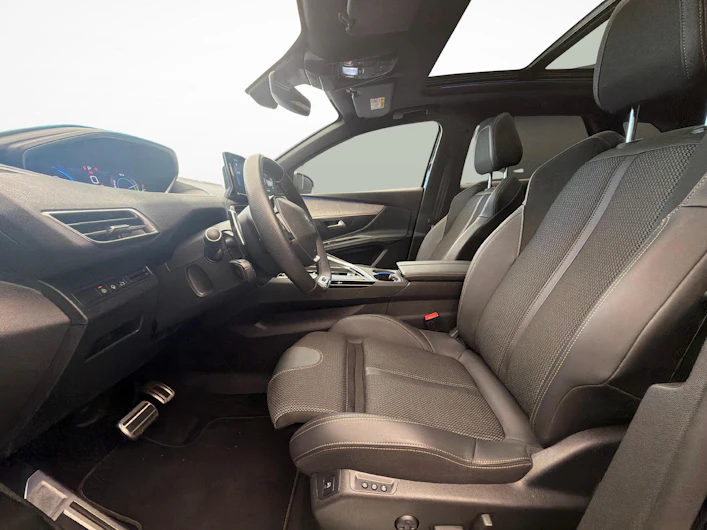 immagine del veicolo PEUGEOT 3008