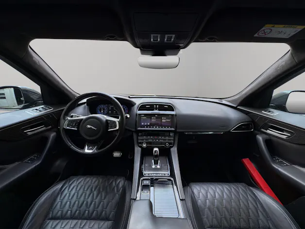 Jaguar F-Pace 5.0 V8 SVR AWD