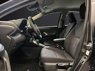 Toyota Yaris 1.5 VVT-i HSD Trend