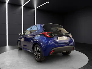 Toyota Yaris 1.5 VVT-i HSD Trend