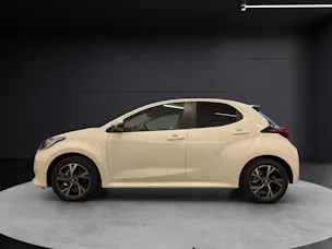 Toyota Yaris 1.5 VVT-i HSD Trend
