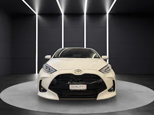 Toyota Yaris 1.5 VVT-i HSD Trend