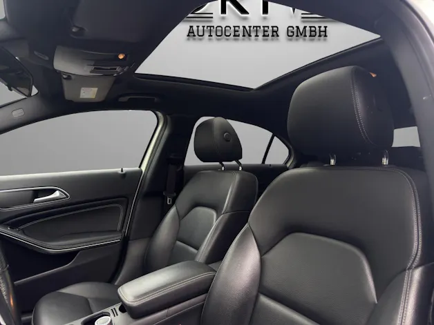 Mercedes-Benz A 220 Urban 4Matic 7G-DCT