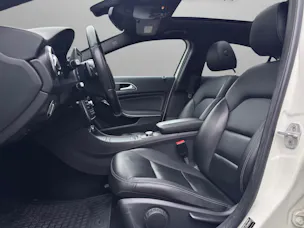 Mercedes-Benz A 220 Urban 4Matic 7G-DCT
