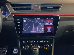 Škoda Superb Combi 2.0 TSI SportLine+ DSG 4x4