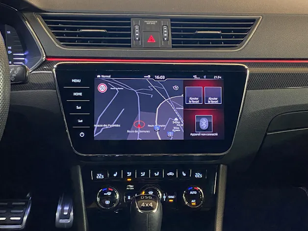 Škoda Superb Combi 2.0 TSI SportLine+ DSG 4x4