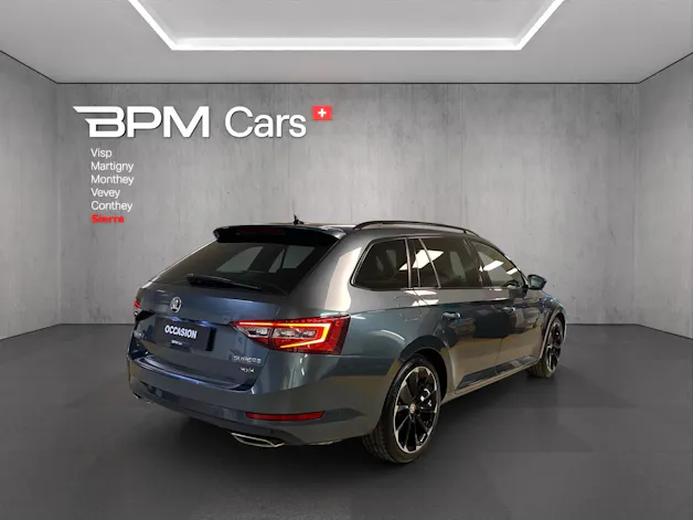 Škoda Superb Combi 2.0 TSI SportLine+ DSG 4x4