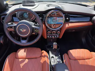 Mini Cooper John Cooper Works Cabriolet Steptronic