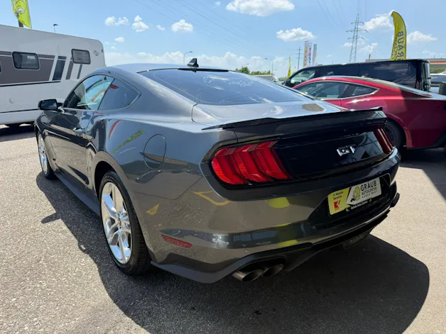 Ford Mustang Fastback 5.0 V8 GT Automat US Version
