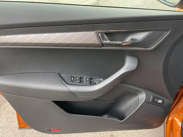 Škoda Karoq 1.5 TSI Dynamic DSG