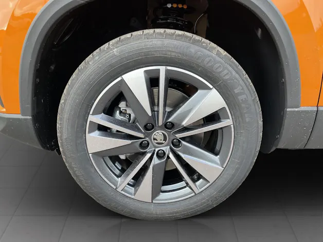 Škoda Karoq 1.5 TSI Dynamic DSG