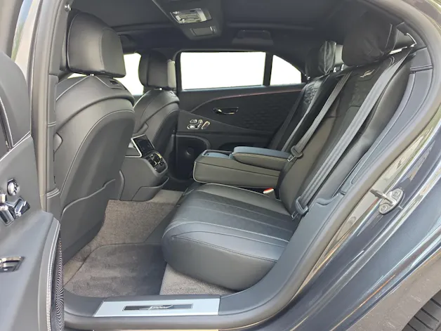 Bentley Flying Spur V8 Speed 782 PS/ 1.9% Leasing möglich