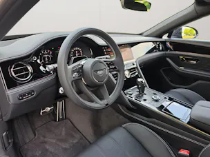Bentley Flying Spur V8 Speed 782 PS/ 1.9% Leasing möglich