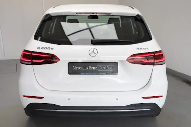 Mercedes-Benz B 200 d 4Matic Swiss Star