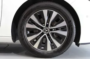 Mercedes-Benz B 200 d 4Matic Swiss Star