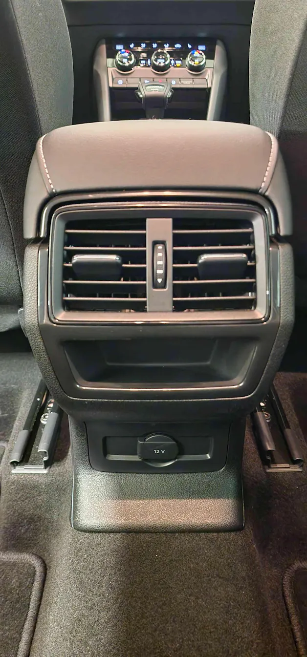 Škoda Karoq 2.0 TDI CR Dynamic 4x4 DSG