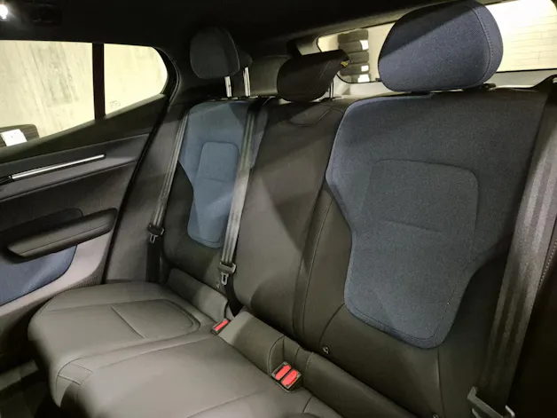 Volvo EX30 E60 Plus Swiss Black Edition