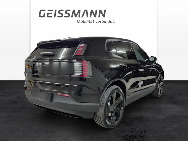 Volvo EX30 E60 Plus Swiss Black Edition